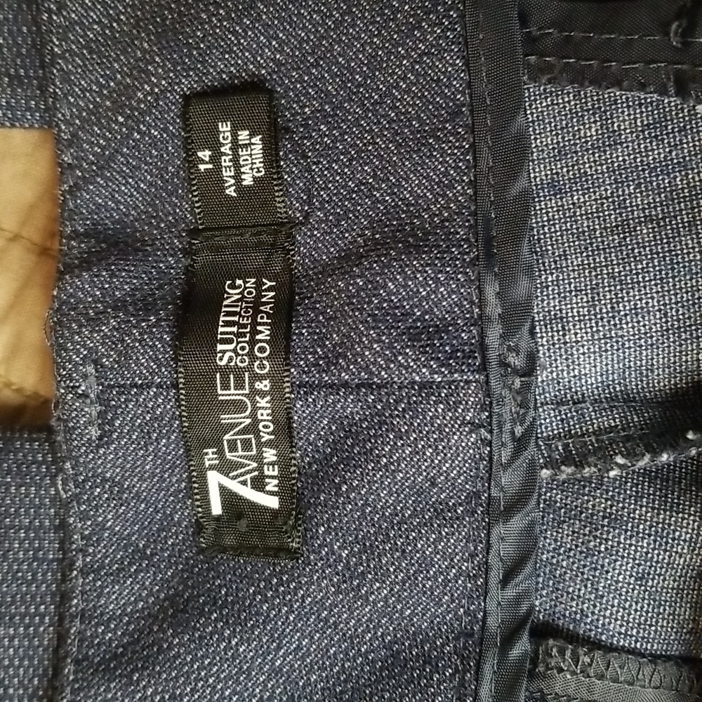 New York & Company Dark Charcoal Textured Dress Pants - Picture 6 of 8